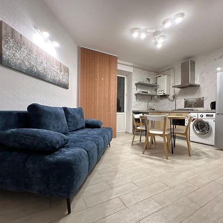 Chernigov City Apartments Na Peremohy Ngoại thất bức ảnh