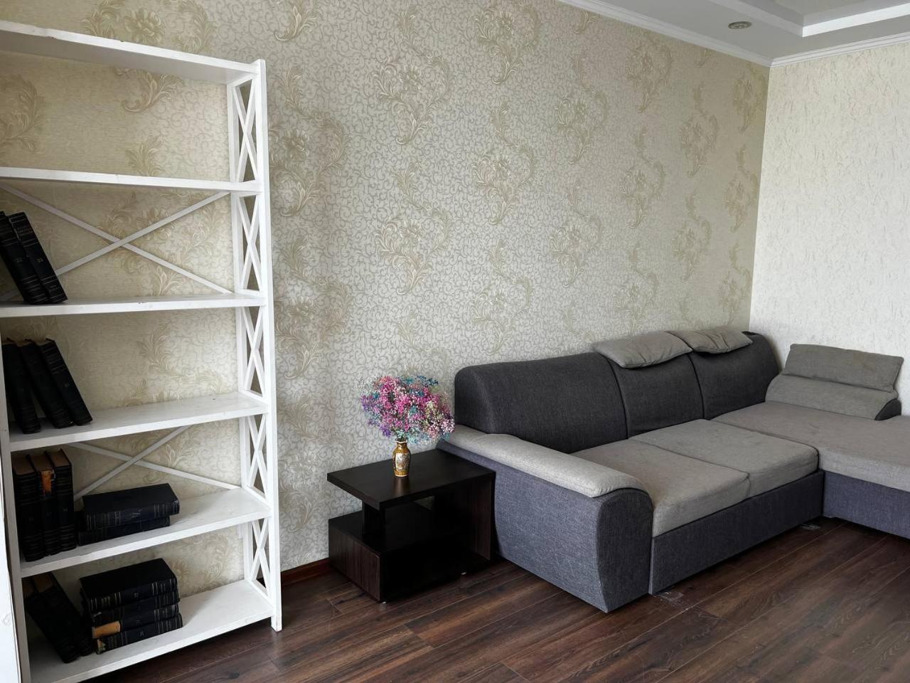 Chernigov City Apartments Na Peremohy Ngoại thất bức ảnh