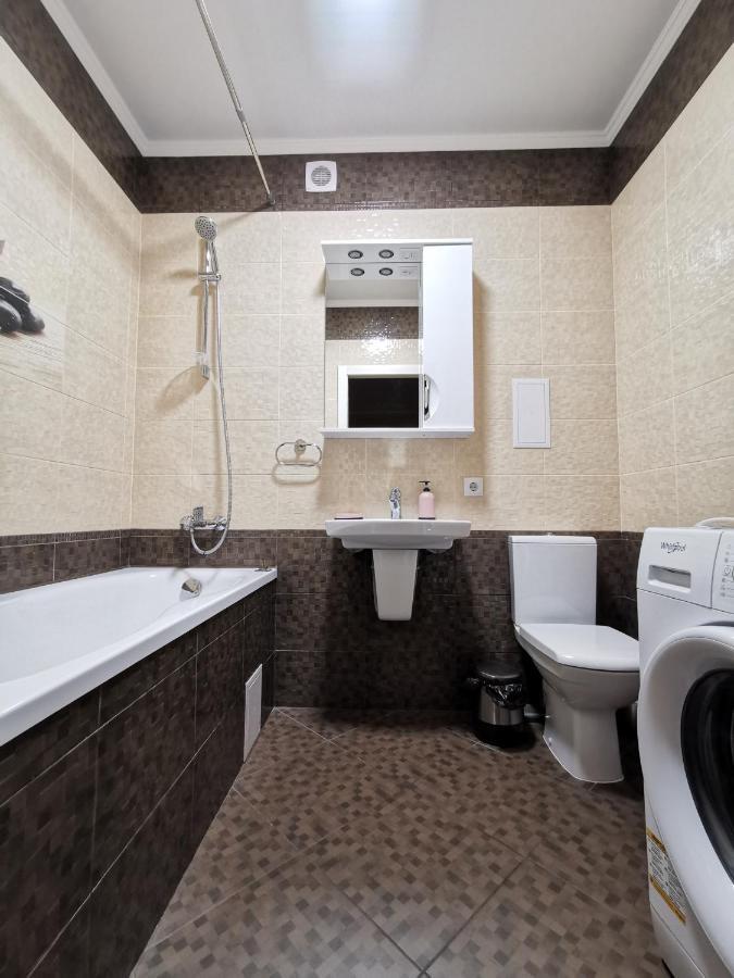 Chernigov City Apartments Na Peremohy Ngoại thất bức ảnh