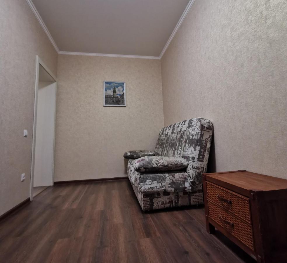 Chernigov City Apartments Na Peremohy Ngoại thất bức ảnh